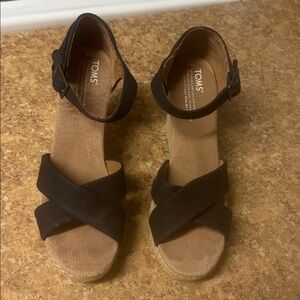 Toms Black Criss-Cross Wedge Sandals